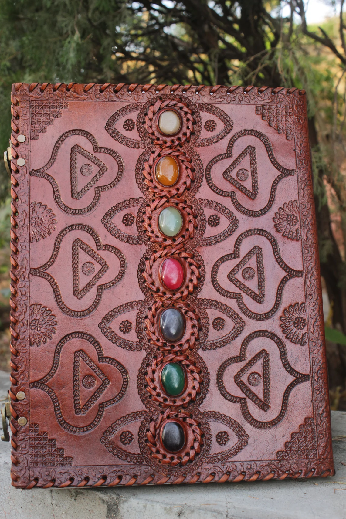 product-additional-image
