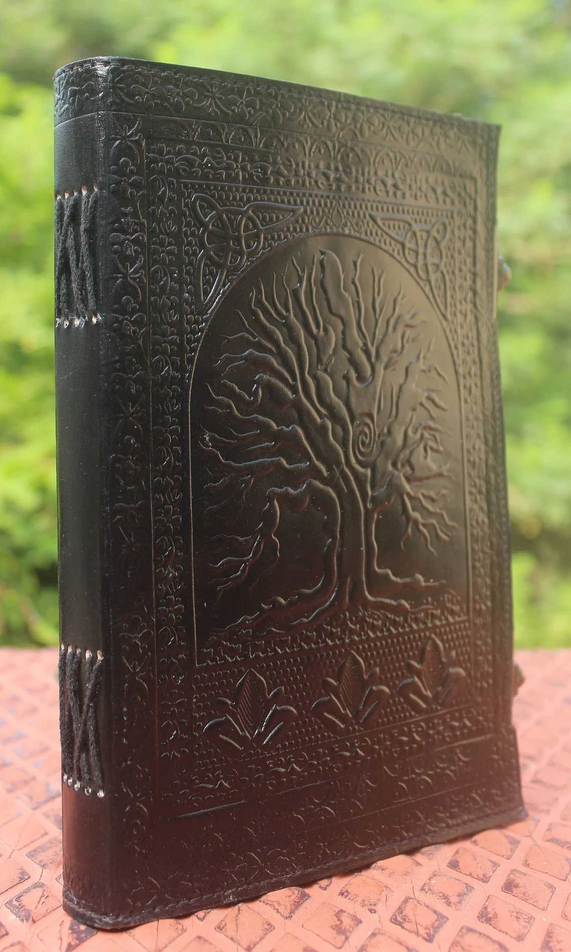 product-additional-image