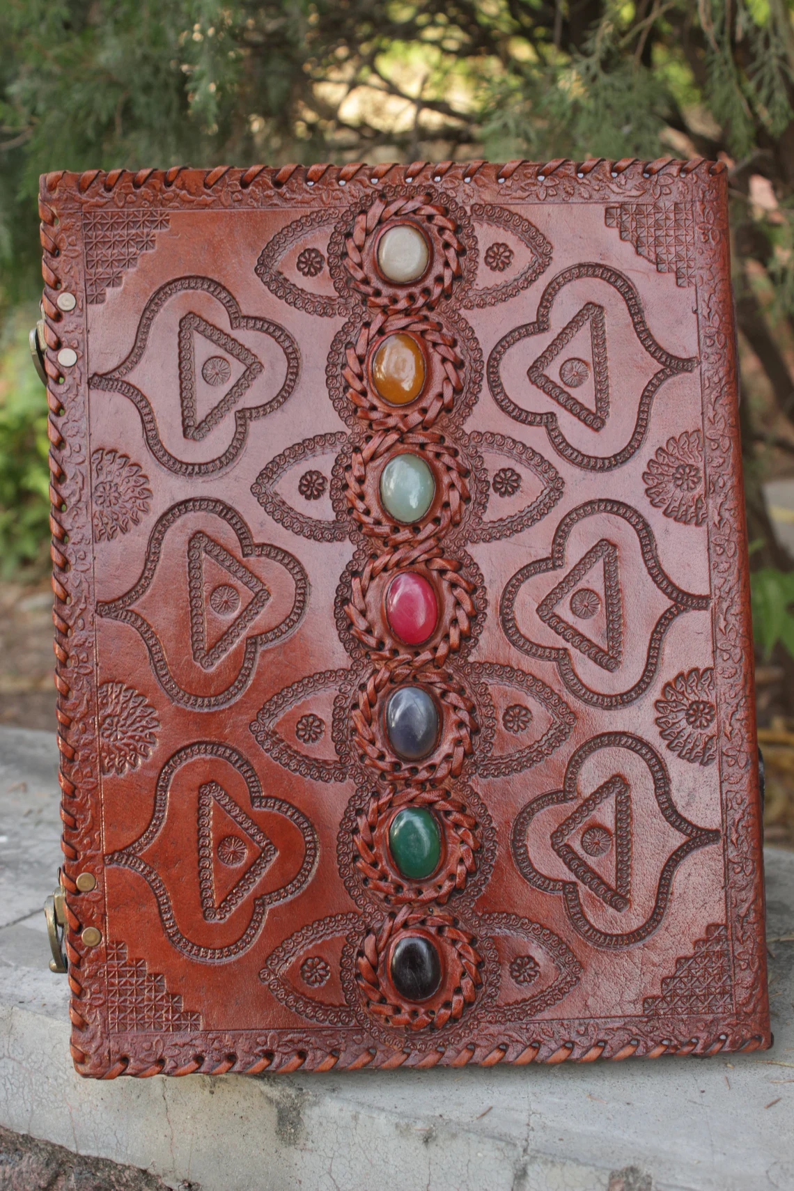 product-additional-image